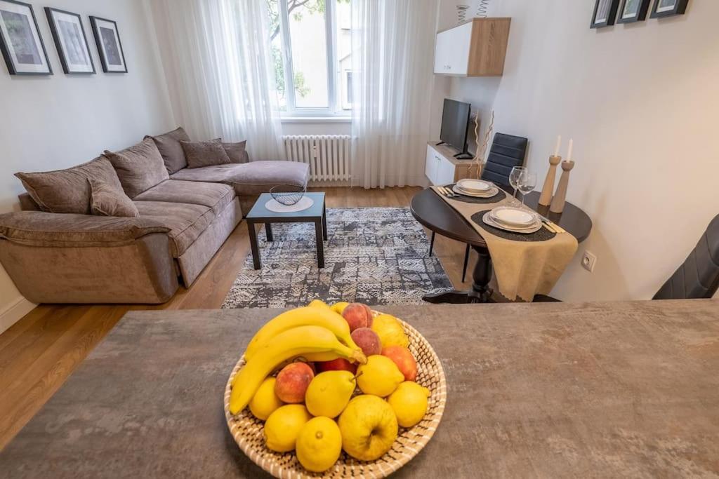St. Ivan Rilski Flat Sofia Buitenkant foto
