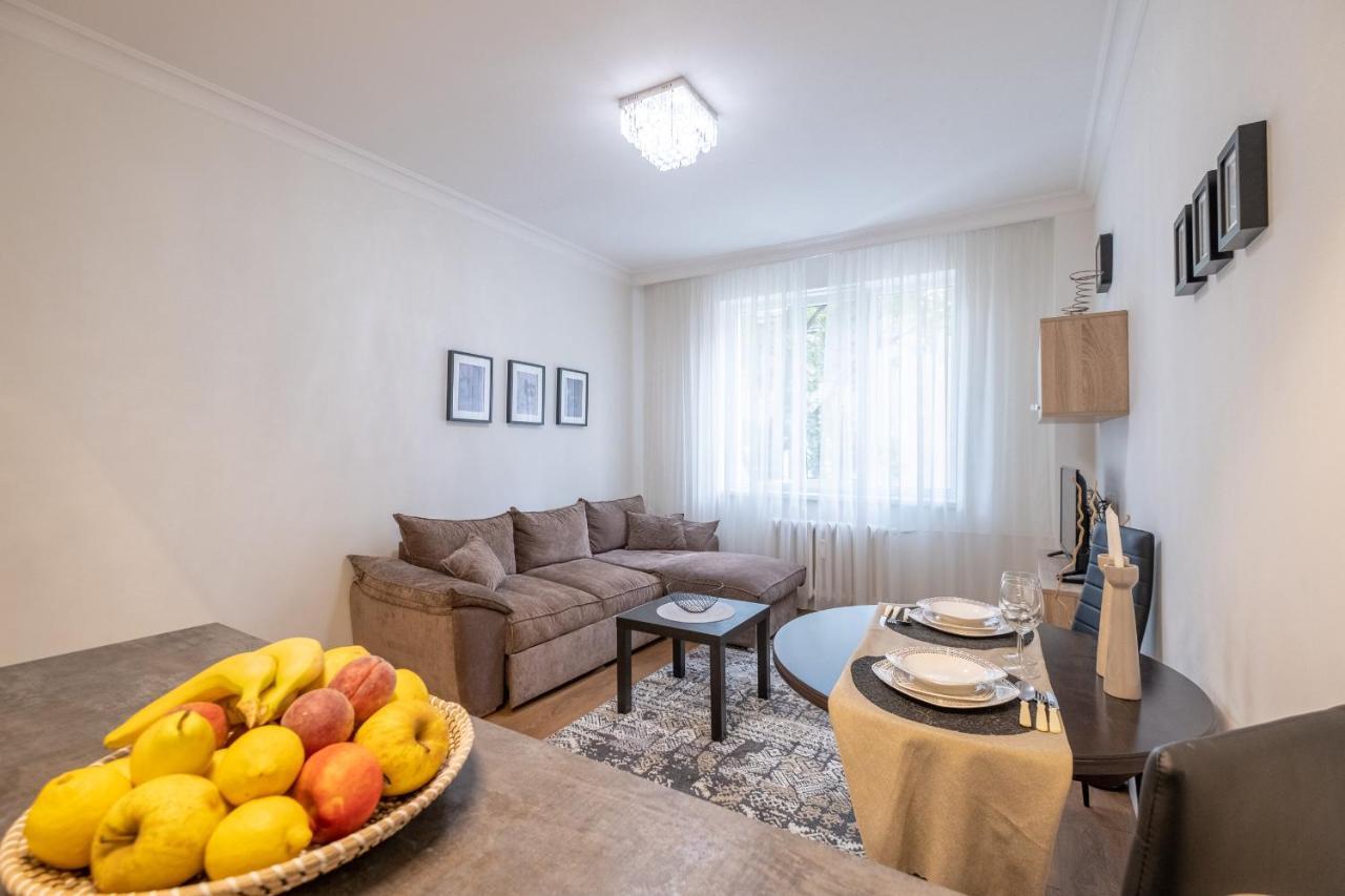 St. Ivan Rilski Flat Sofia Buitenkant foto